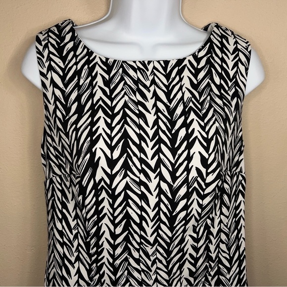 SIZE 10 RONNI NICOLE BLACK WHITE SHEATH DRESS HERRINGBONE PRINT  SLEEVELESS - Picture 4 of 12